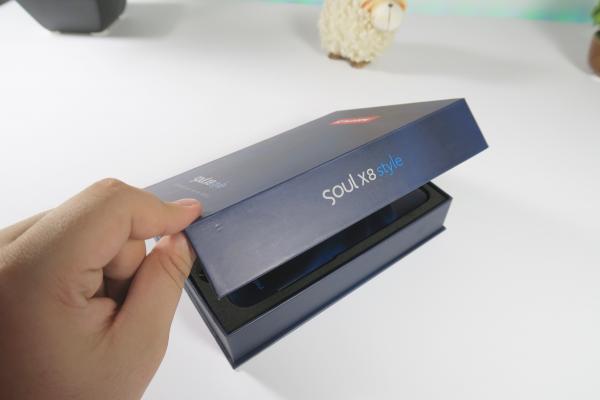 Allview Soul X8 Style - Unboxing