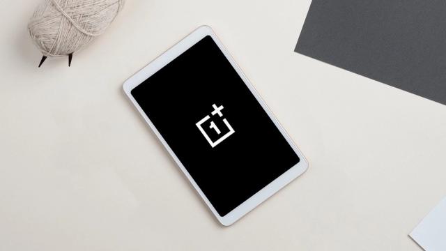 <b>OnePlus înregistrează marca comercială "OnePlus Pad" în Europa, semn că ni se pregătește o tabletă</b>În ultimele săptămâni s-a vorbit mult despre OnePlus și nu pentru că firma chineză a lansat un nou produs pe piață, ci pentru că a fost anunțată fuziunea OnePlus cu Oppo. Ulterior am aflat și faptul că OxygenOS 