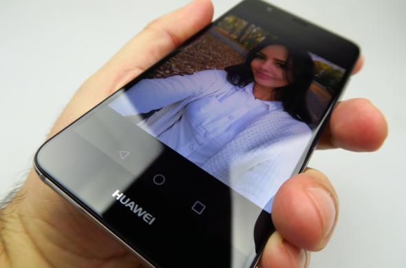 Huawei Nova - Galerie foto Mobilissimo.ro: Huawei-Nova_121.JPG