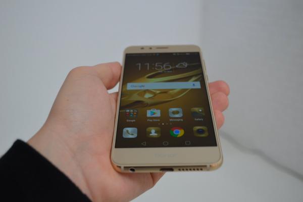 Huawei Honor 8 - Fotografii hands-on lansare