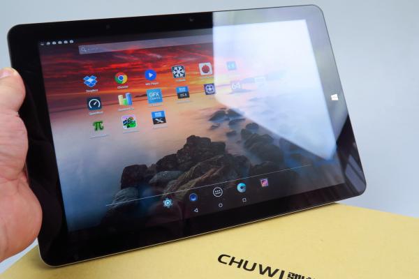 Chuwi Hi12 Unboxing: scoatem din cutie o tabletă uriaşă, cu sistem dual boot, opţiune pentru tastatură şi stylus (Video)