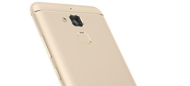 Asus ZenFone 3 Max (ZC520TL) este listat în oferta evoMAG; vine cu 3 GB RAM și baterie de 4130 mAh