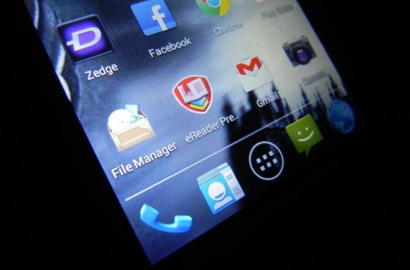 Prestigio Multiphone 5400 Duo review: un telefon midrange quad-core solid (Video): prestigio_multiphone_5400_duo_review_mobilissimo_ro_12jpg.jpg