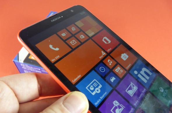 Nokia Lumia 1320 Unboxing: maxi phablet, mini preț (Video): nokia_lumia_1320_unboxing_mobilissimo_ro_39jpg.jpg