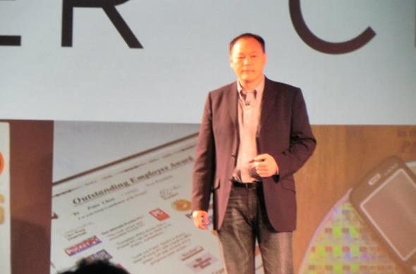 MWC 2012: HTC One V preview - ofertă low end În zona Android 4.0 și un design Legendar (Video): dscn9909jpg.jpg