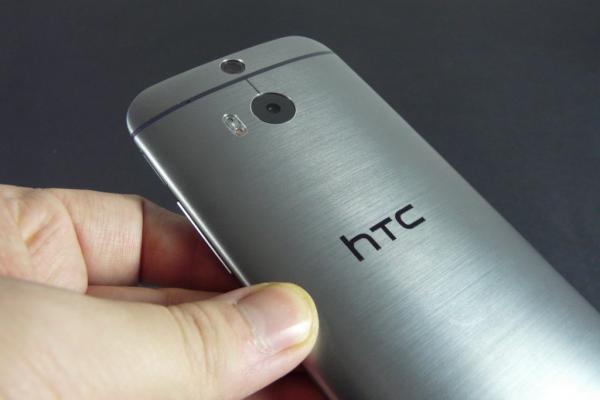 HTC One (M8) prezentare Mobilissimo: HTC Sense 6.0, Extreme Power Saving Mode, Duo Camera (Video)