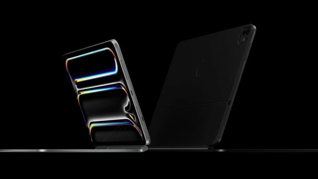 <b>iPad Pro M4 a devenit cel mai bine vândut iPad în 2024</b>Apple a adus inovații în gama sa de iPad-uri anul acesta, cu introducerea iPad Pro M4 (2024) și iPad Air M2 (2024). Lansat în al doilea trimestru al anului, iPad Pro a devenit rapid cel mai bine vândut iPad.