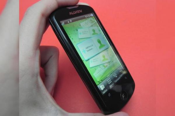 Allview F3 Sensy, un telefon dual SIM ieftin, cu ecran touch de 3.2 inchi (Video)
