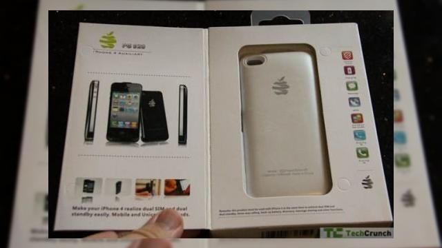 <b>iPhone 4 dual SIM acum o realitate, cu ajutorul carcasei Vooma Peel PG92</b>Deși trebuie să recunosc că un accesoriu pentru iPhone cu numele de Vooma nu prea îmi inspira lucruri plăcute, cei care doresc un terminal Apple dual SIM vor fi dispuși să accepte și astfel de denumiri de dragul unui upgrade hardware. Da, ați...