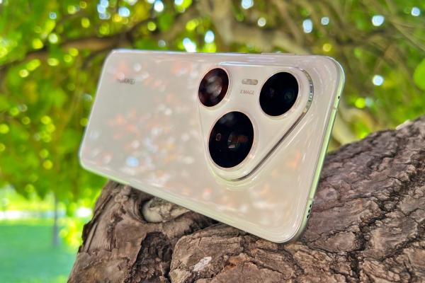 HUAWEI Pura 80 Pro review detaliat în limba română (evaluare Mobilissimo)