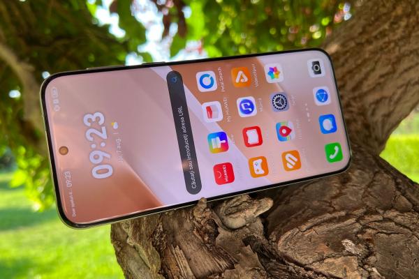 HUAWEI Pura 80 Pro: Display-ul care îți satisface toate nevoile de consum multimedia, mare și luminos