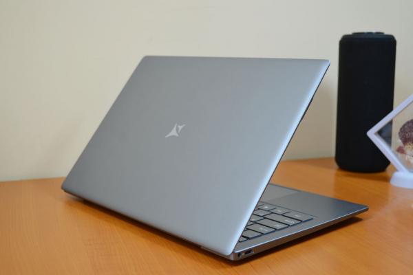 Allview Allbook Q - Unboxing