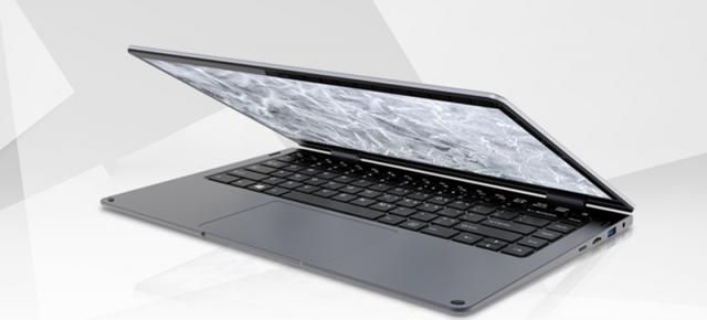 XIDU PhilBook Max este un laptop versatil și convertibil, ce vine la un preț accesibil în această perioadă