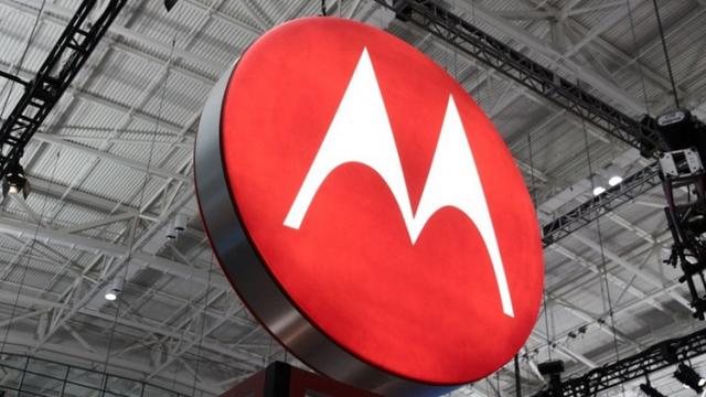<b>Motorola Edge+ nu va fi primul telefon cu stylus din portofoliu Moto; Iată ce alte modele cu stylus a mai lansat compania în trecut</b>În ultima săptămână am descoperit printre altele și faptul că Motorola pregătește lansarea unui telefon cu stylus și anume modelul Motorola Edge+ așteptat să debuteze prin intermediul operatorului 