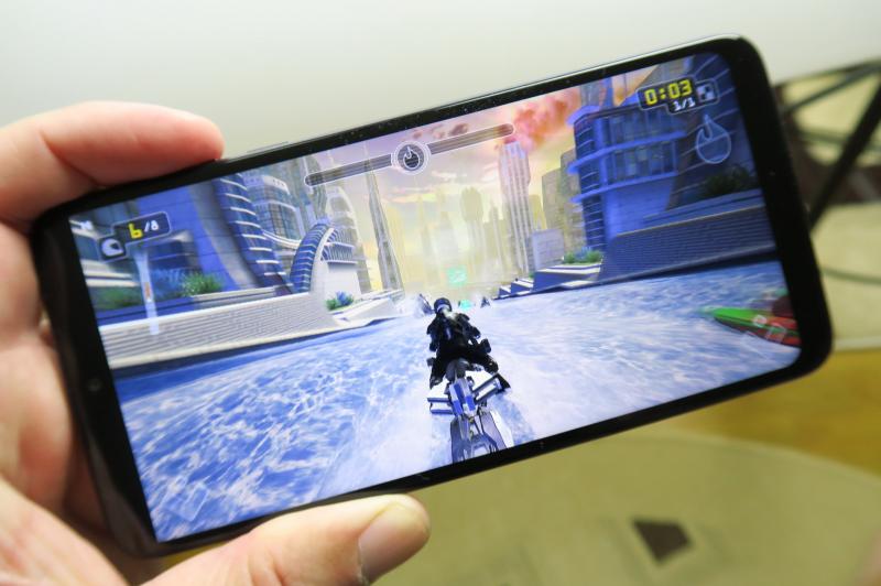 Motorola One Macro - Teste Mobilissimo.ro: Motorola-One-Macro_096.JPG