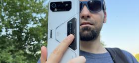 ASUS ROG Phone 6 Pro Unboxing: întoarcerea ROBOTULUI de gaming, acum cu Snapdragon 8+ Gen 1, cooler urieşesc