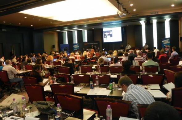 Social Networks Conference 2011 - mic rezumat: dscn6169jpg.jpg