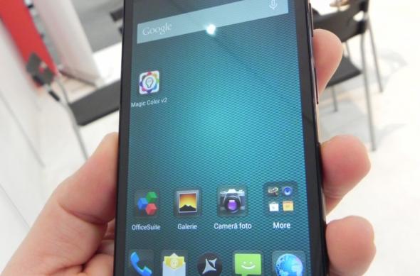 MWC 2014: Allview V1 Viper S hands on preview la MWC - primul telefon dual SIM cu Qualcomm de la Allview: dscn4701jpg.jpg