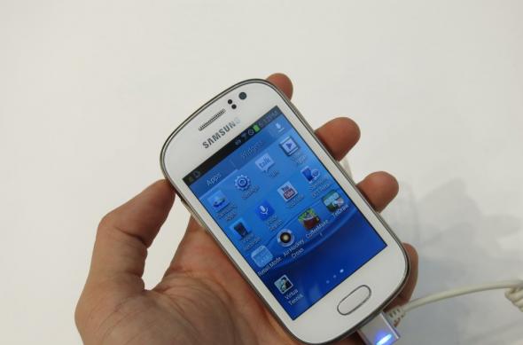 MWC 2013: Samsung Galaxy Fame În acțiune la Barcelona, Într-un hands on preview rapid (Video): samsung_galaxy_fame_5jpg.jpg