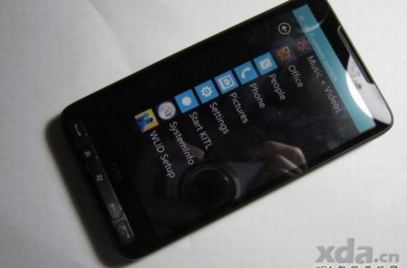 HTC HD2, cu Windows Phone 7 la bord, acum mai aproape de un ROM finalizat (Video): wp7_pe_htc_hd2_03.jpg