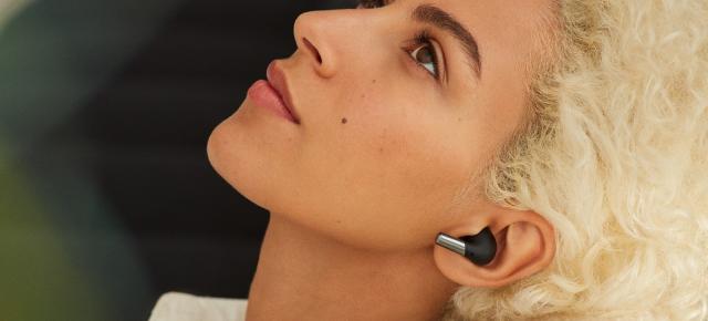 Căștile OnePlus Buds Pro vor fi disponibile la precomandă în România din 18 august; Aduc o calitate audio premium și sistem ANC inteligent