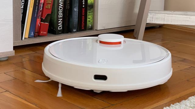 <b>Turul Magazinelor #963: Nokia XR20 în România, aspirator robot Xiaomi la preţ bun, încărcător wireless 40W</b>Joia se număra planurile de weekend, picăturile de ploaie în cazul zilei de azi şi zilele rămase până începe şcoala. În acest Tur al Magazinelor, episodul #963 aflăm că au intrat în stoc noi modele Nokia în ţara noastră, inclusiv unul robust şi unul