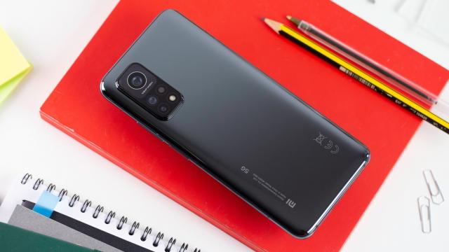 <b>Xiaomi Mi 11T Pro are specificațiile dezvăluite înainte de presupusa lansare din 23 septembrie; Aflăm detalii despre construcție</b>Dacă ar exista un premiu pentru cele mai multe flagship-uri lansate în acest an, Xiaomi s-ar clasa pe primul loc. Compania chineză mai are totuși cel puțin o serie de smartphone-uri de top de anunțat până la sfârșitul acestui an. Pare-că lineup-ul Mi 11T