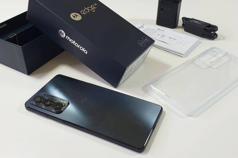 Motorola Edge 20 - Unboxing: Motorola-Edge-20-Unboxing_014.jpg