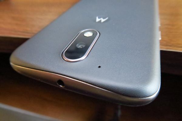 Lenovo Moto G4 - Fotografii Hands-On