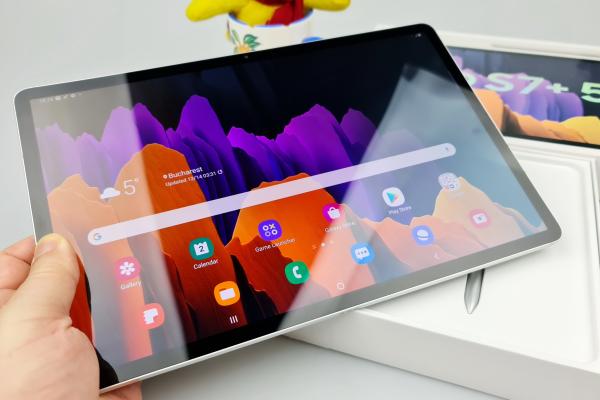 Samsung Galaxy Tab S7+ 5G Unboxing: cea mai puternică tabletă din 2020 are 5G şi ecran de 120 Hz (Video)