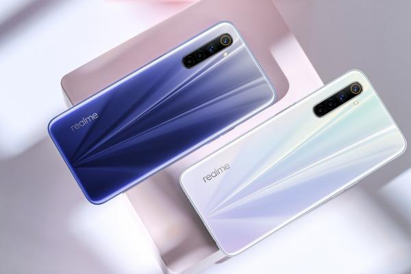 Realme 6 este disponibil oficial în România! Telefon de gaming accesibil, cu ecran de 90Hz și 8GB de RAM la sub 1000 de lei
