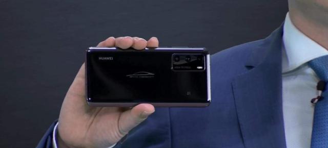 Seria Huawei P50 va cuprinde trei noi modele cu ecrane de diferite dimensiuni