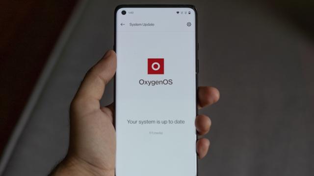 <b>OnePlus a dezvăluit modelele care vor primi actualizarea la OxygenOS 11; OnePlus 6 și OnePlus 6T sunt pe listă</b>OnePlus este o companie care încă excelează când vine vorba de suportul software oferit. Recent, compania a dezvăluit printr-un post pe forumul OnePlus roadmap-ul de actualizare la Android 11 pentru telefoanele sale. OnePlus 8 și OnePlus 8T au început