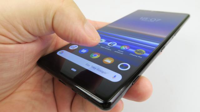 <b>Sony Xperia 1 și Xperia 5 sunt actualizate acum la Android 11, mai devreme decât era programat în roadmap</b>Finalul anului 2020 a marcat și startul actualizării la Android 11 în portofoliul Sony, primul terminal ce s-a bucurat de acest release fiind Xperia 1 II. Acum la doar câteva săptămâni 