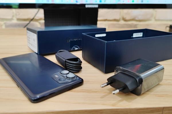 Motorola Edge 20 Lite: Baterie de globetrotter, chiar şi peste modelul Pro