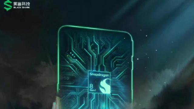 <b>Lansarea seriei Black Shark 5 se apropie! Un teaser oficial semnalează debutul care ar avea loc în februarie</b>Pare-că luna februarie ne va aduce o mulțime de smartphone-uri de gaming. În prezent se vehiculează că vor debuta atunci modele precum Redmi K50 Gaming, Nubia Red Magic 7 și Lenovo Legion Y90. O altă serie așteptată ar fi Black Shark 5, iar un teaser