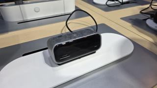 Anker x VALORANT 10-in-1 pune HDMI 2.1, DisplayPort și un ecran direct pe biroul gamerului