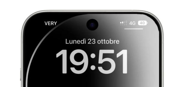 Apple testează un iPhone 16 Pro cu un orificiu singular decupat în ecran, pentru cameră, senzori