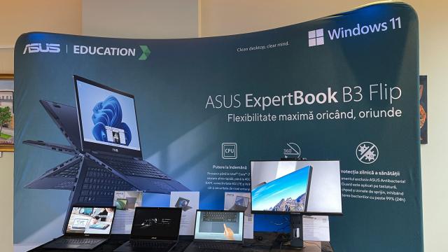 <b>ASUS Learn and Compete ajunge la ediția cu numărul 3; Cum participi dacă ești liceean și când încep înscrierile?</b>Această zi ploioasă de noiembrie ne-a adus și un eveniment pe plan local, cel organizat de ASUS România în București și care a avut ca scop anunțarea ediției cu numărul 3 a competiției ASUS Learn and Compete