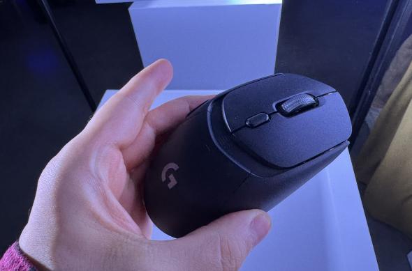 Logitech G309 LIGHTSPEED: Logitech G309 LIGHTSPEED 009.jpg