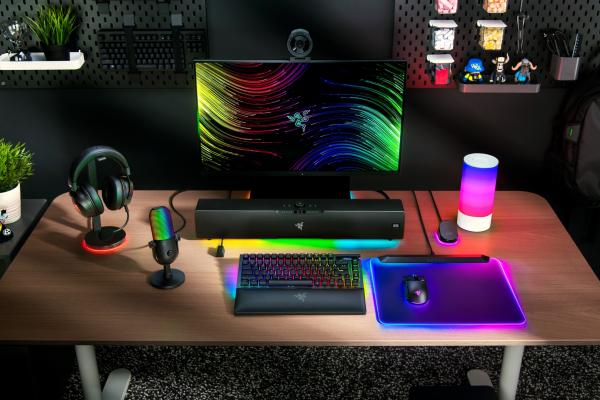 Razer BlackWidow V4 Pro 75%; Tastatură wireless pentru gameri exigenți