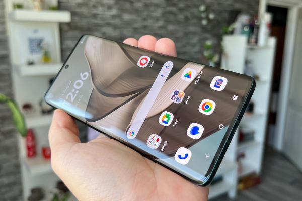 Motorola edge 50 review detaliat în limba română (Evaluare Mobilissimo)