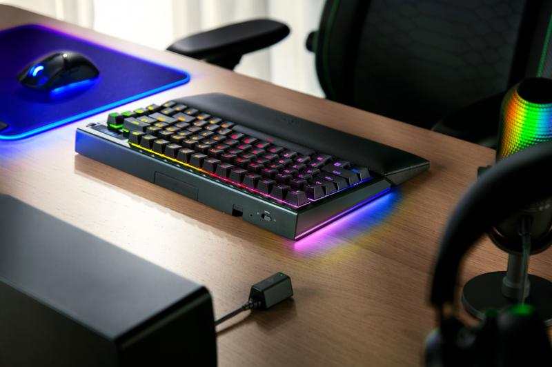 Razer BlackWidow V4 Pro 75%: Blackwidow V4 Pro 75-729_R4.jpg