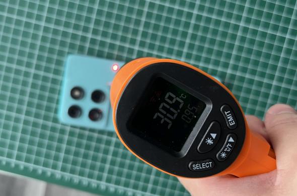 Motorola edge 60 Fusion - Test temperatură: Temp benchmark (1).jpg