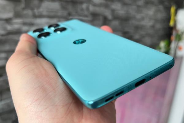 Motorola edge 60 Fusion - Design