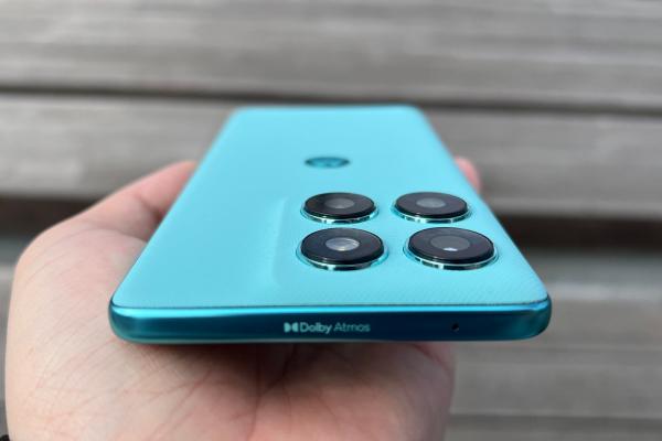 Motorola edge 60 Fusion: Cameră cu upgrade-uri, excelentă la bokeh, selfie-uri de calitate, bun și la vlogging 