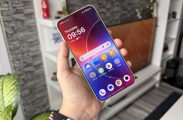 OnePlus 15 - Unboxing: Photo 13.11.2025, 09 56 50.jpg