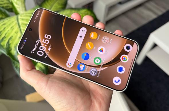 OnePlus 15 - Fotografii Hands-On: OnePlus-15-Design_ (24).jpg