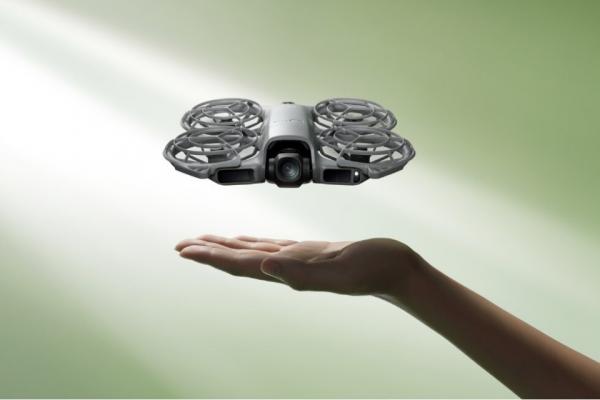 DJI Neo 2 aduce filmări 4K la 100 fps și control prin gesturi; La doar 151 de grame, e cea mai ușoară dronă lansată de către companie