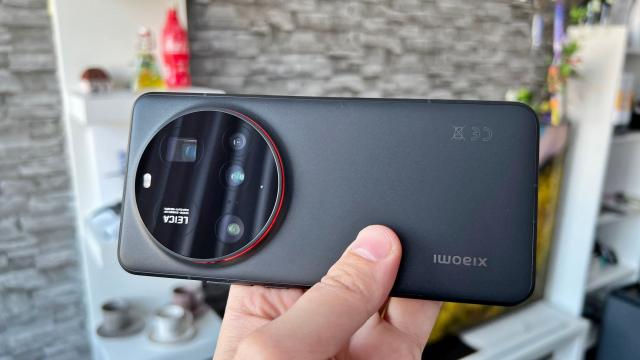 <b>Xiaomi 17 Ultra așteptat mai devreme decât predecesorul său! Când vine exact?</b>Acum că firmele mari din China și-au prezentat flagship-urile principale pentru 2026, este rândul modelelor Ultra să își facă apariția în peisaj, iar unul dintre acestea este Xiaomi 17 Ultra. Ne amintim că predecesorul, adică Xiaomi 15 Ultra 